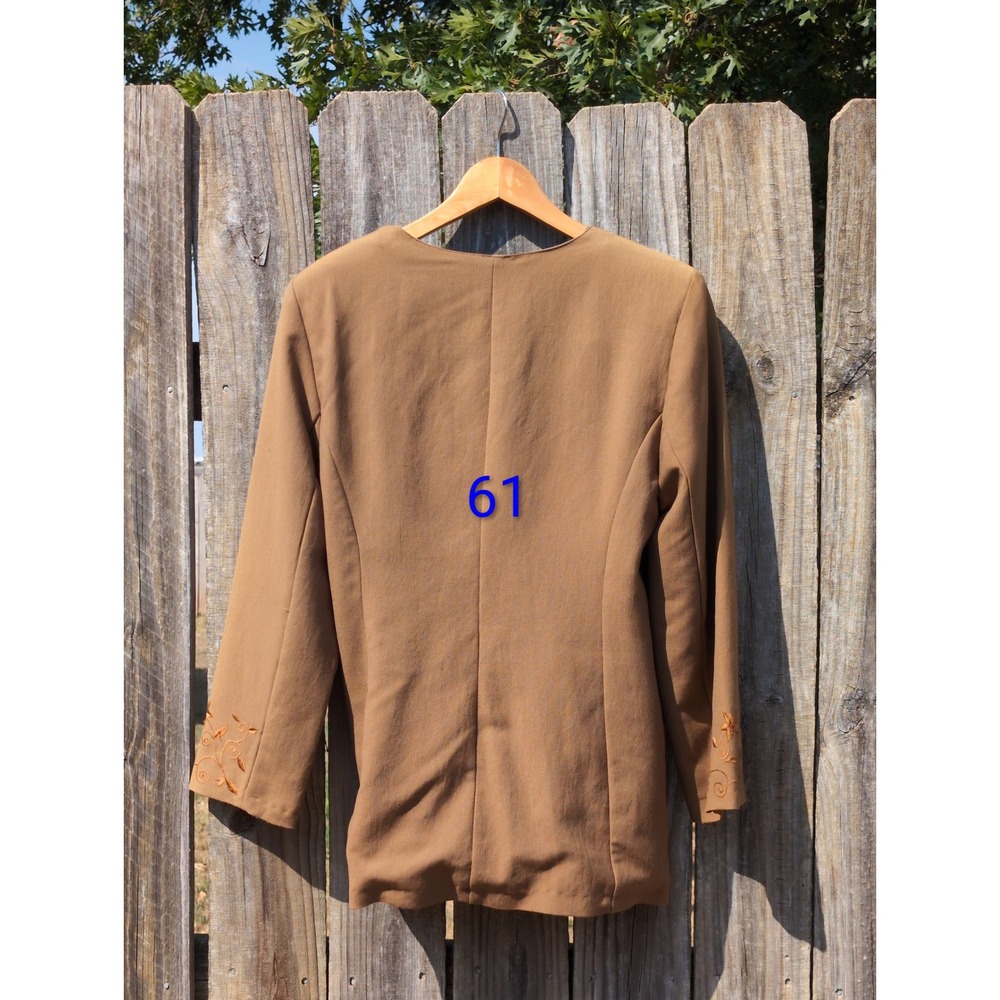 Passports Pier 1 Imports Vintage Brown Embroidered Floral Blazer Jacket Small - Picture 6 of 6